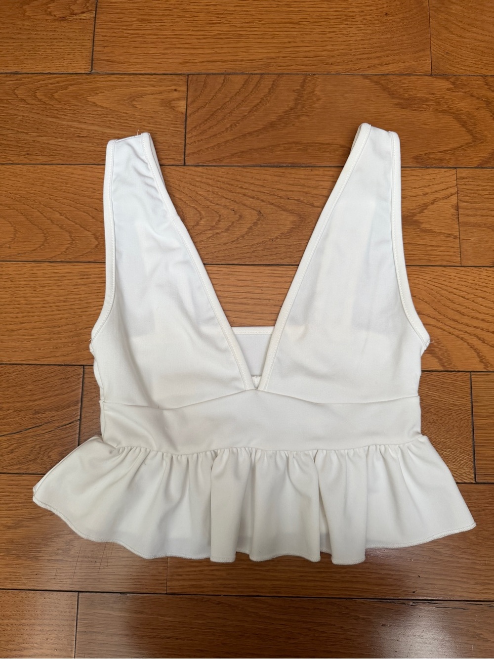 Women's White Peplum V-Neck Crop Top Size Small
